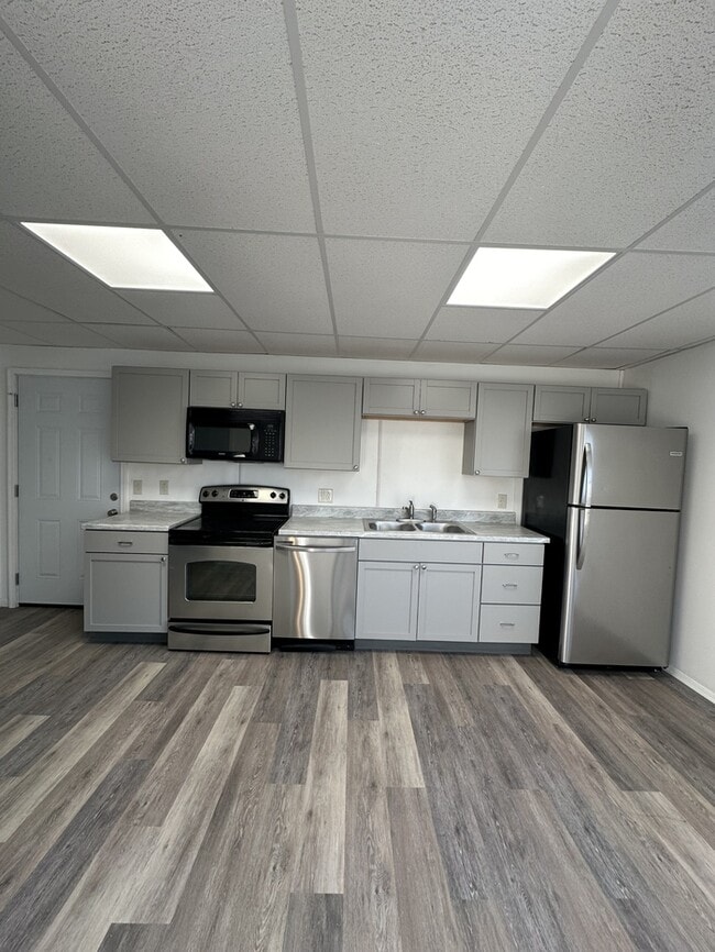 Photo - 113 E Middle St