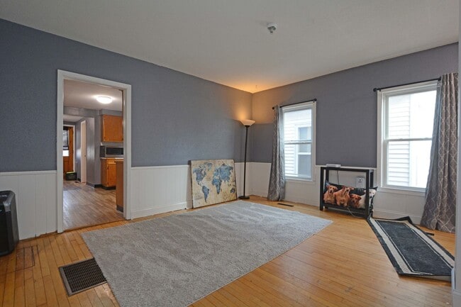 Photo - 320 4th St W Unit 318