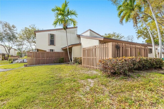 Photo - 11522 SW 109th Rd Unit 36W