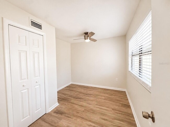 Photo - 7301 N Dartmouth Ave