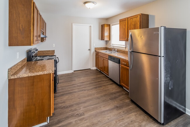 Photo - 4429 Clovewood St