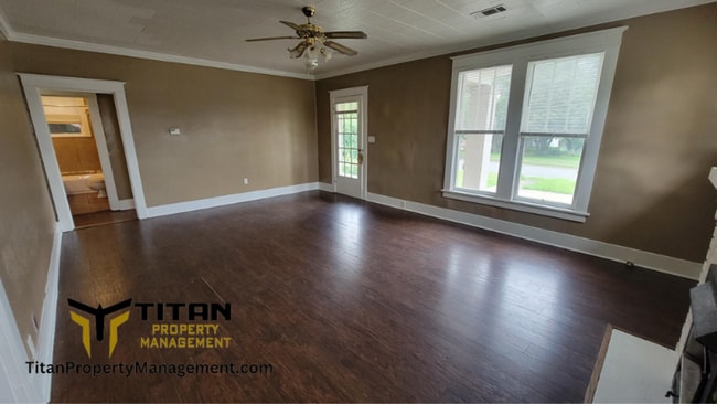 Photo - 316 W Conway St