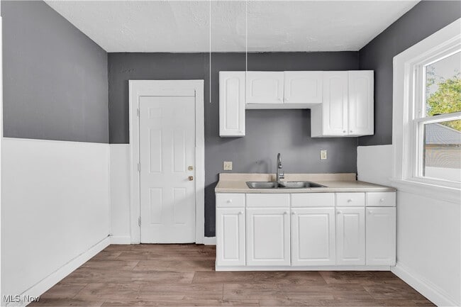 Photo - 414 E 147th St Unidad DN