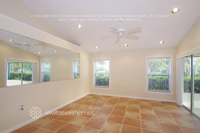 Photo - 6253 Oak Shore Dr