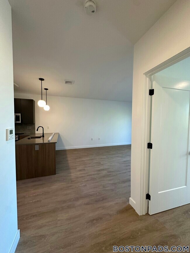 Photo - 199 Gardner St Unit 211