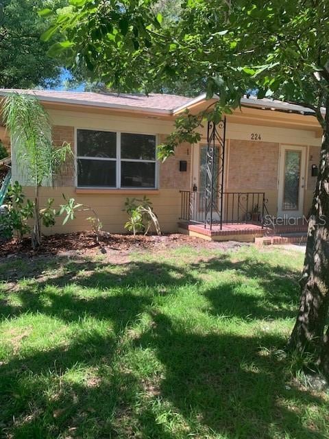 Photo - 224 11th Ave N