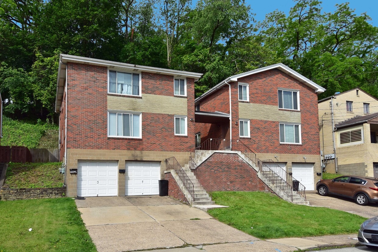Welcome to 3156 Glendale Avenue, Unit 1 in Brentwood! - 3156 Glendale Ave (Pittsburgh, PA)
