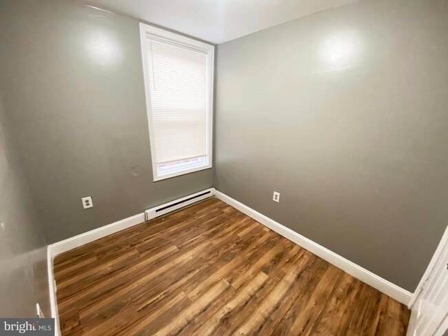 Photo - 1934 W Ontario St Unit 3RD FL