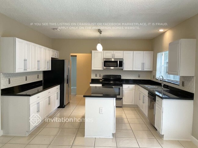 Photo - 3733 Lancewood Dr