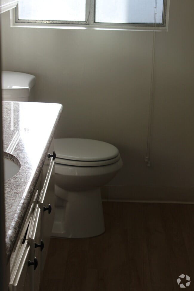 Building Photo - 938 3rd Street Unit 311 Rental