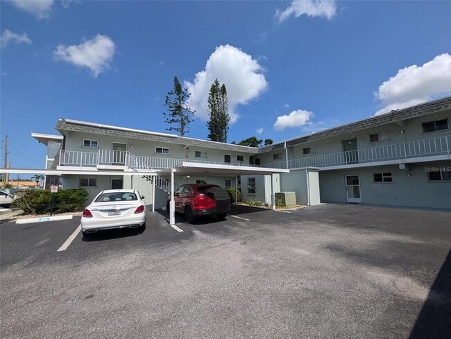 Building Photo - 3463 Bee Ridge Rd Unit 303 Rental