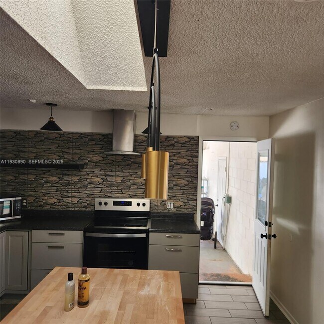 Photo - 3936 Cypress Landing N