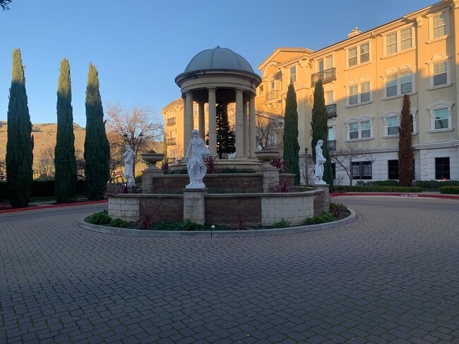 Photo - Luxurious Belvedere Condo Available Now!