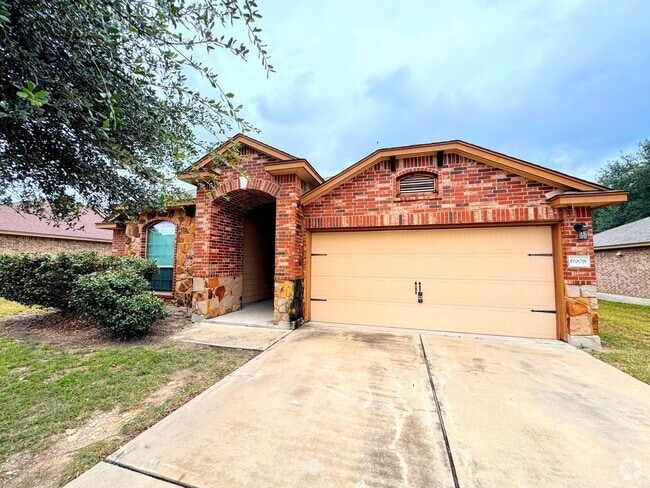 Building Photo - 6908 Golden Oak Ln Rental