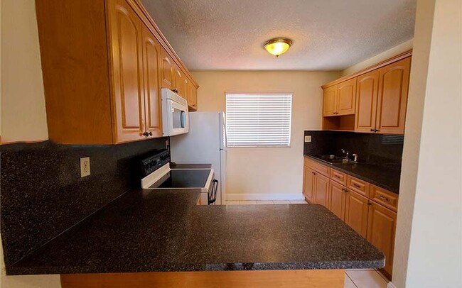 Photo - 2710 W 60th Pl Unit #202