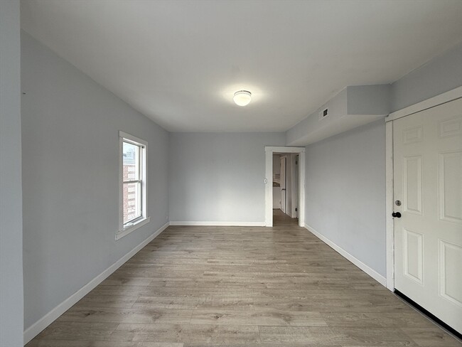 Photo - 5 Winthrop St Unit 2