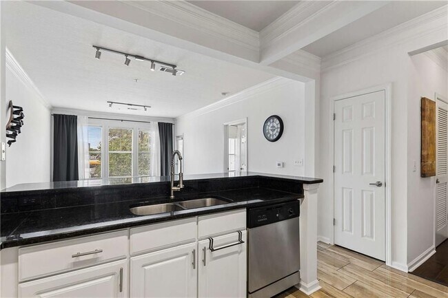 Photo - 1850 Cotillion Dr Unit 2324