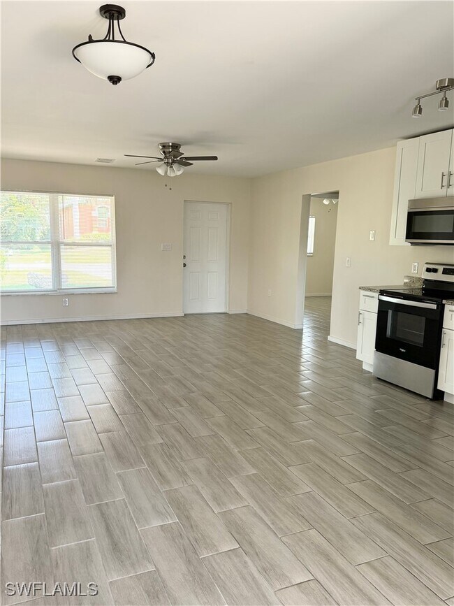 Photo - 4831 Esplanade St