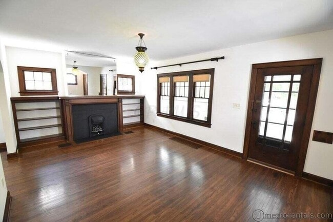 Photo - 445 Oakland Park Ave