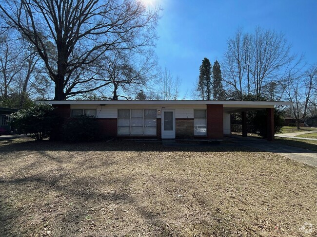 Building Photo - 2702 Rice St Rental