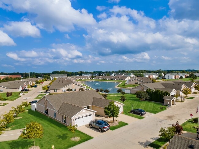 Redwood Perrysburg Woodmont Drive