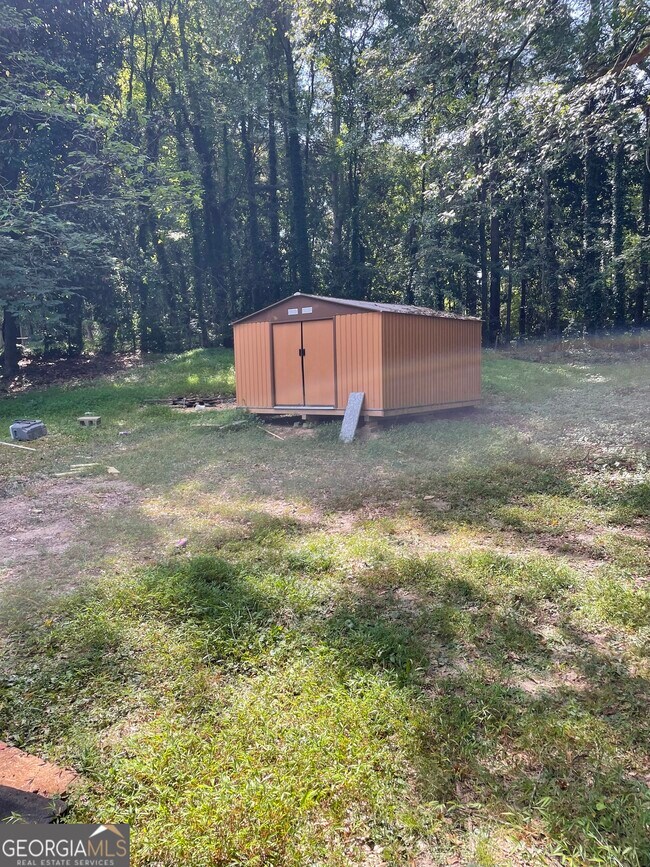 Photo - 217 Linda Ln SE