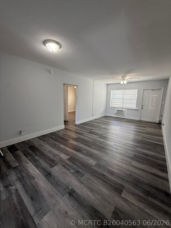 Photo - 3851 NE 21st Ave Unit 19