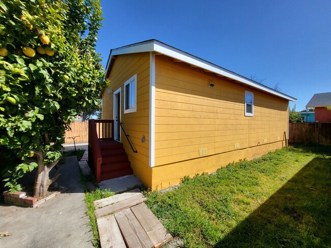 New ADU unit available in Richmond, CA - New ADU unit available in Richmond, CA House
