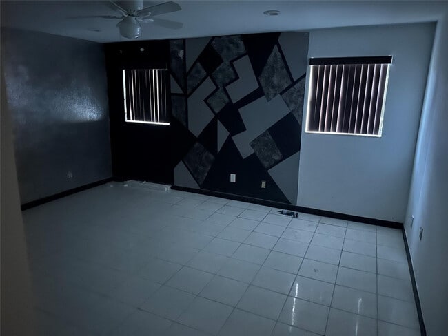 Photo - 429 NW 15th Ave