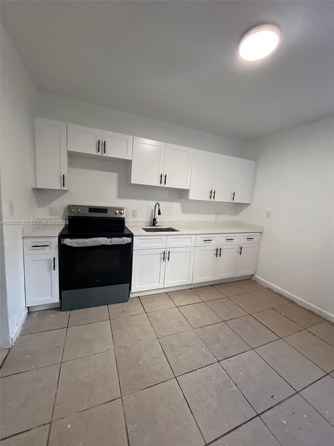 Photo - 6345 N Miami Ave Unit FRONT