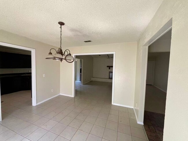 Photo - Great 3 Bedroom 2 Bathroom in Plano!