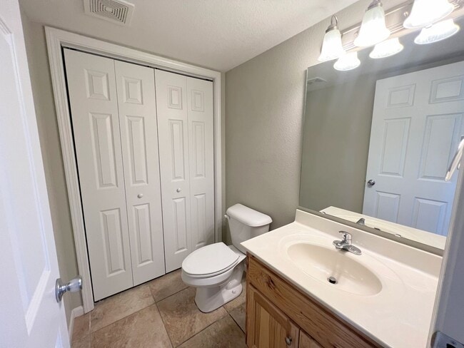 Photo - 16119 Holy Cross Ln Unidad 16119 A Holy Cross