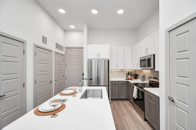 Photo - 1617 Enid St Apartment Unit 135