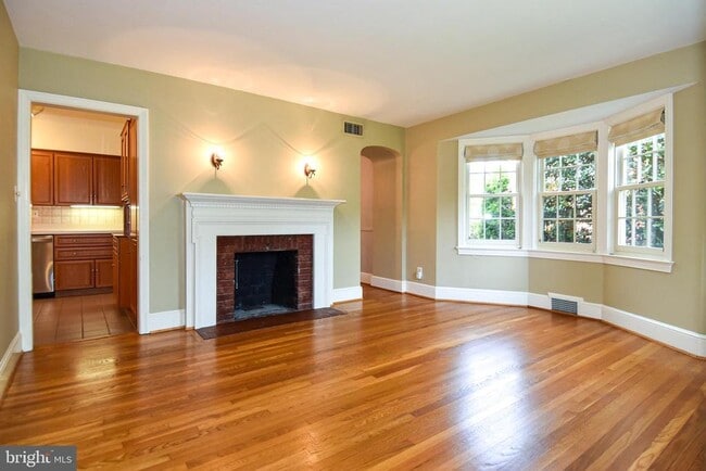 Photo - 510 N Nelson St