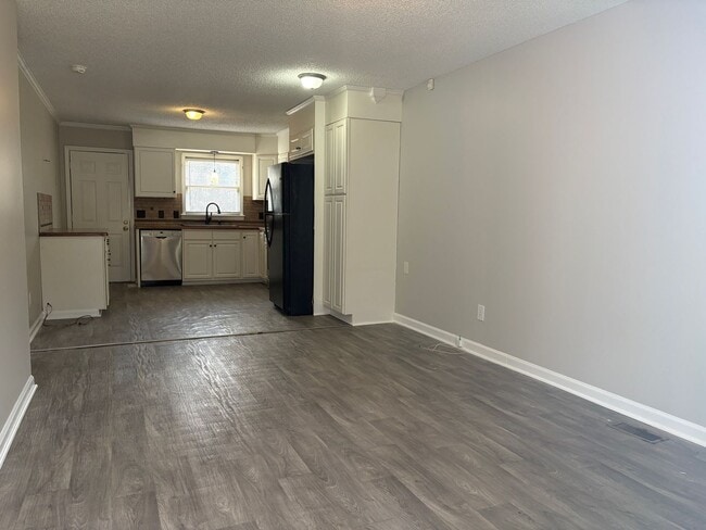 Photo - MOVE IN SPECIAL: 3 Bedroom, 2 Bathroom House in High Point!