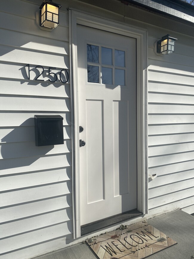 Photo - 1250 S Lake Ridge Ave