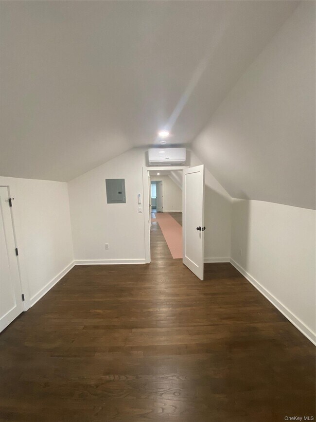Photo - 3 McCullums Ln