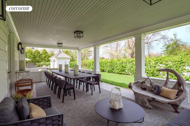 Photo - 101 Accabonac Rd