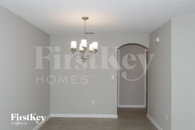 Photo - 445 Earhart Dr