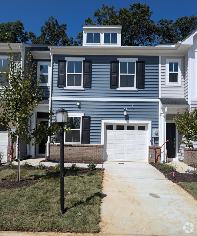 Building Photo - 6324 Gennaker Run Rental