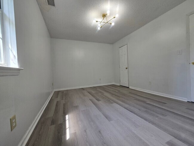 Photo - 2601 Briar Trail Ct