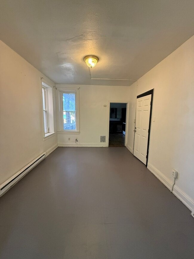 Photo - 607 Chestnut St Unit Apt #1