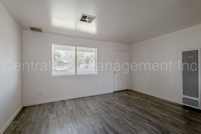 Photo - 707 Washington Ave Unit 707 Washington Ave