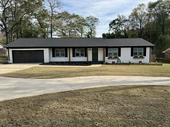 Photo - 103 Poinsettia Dr