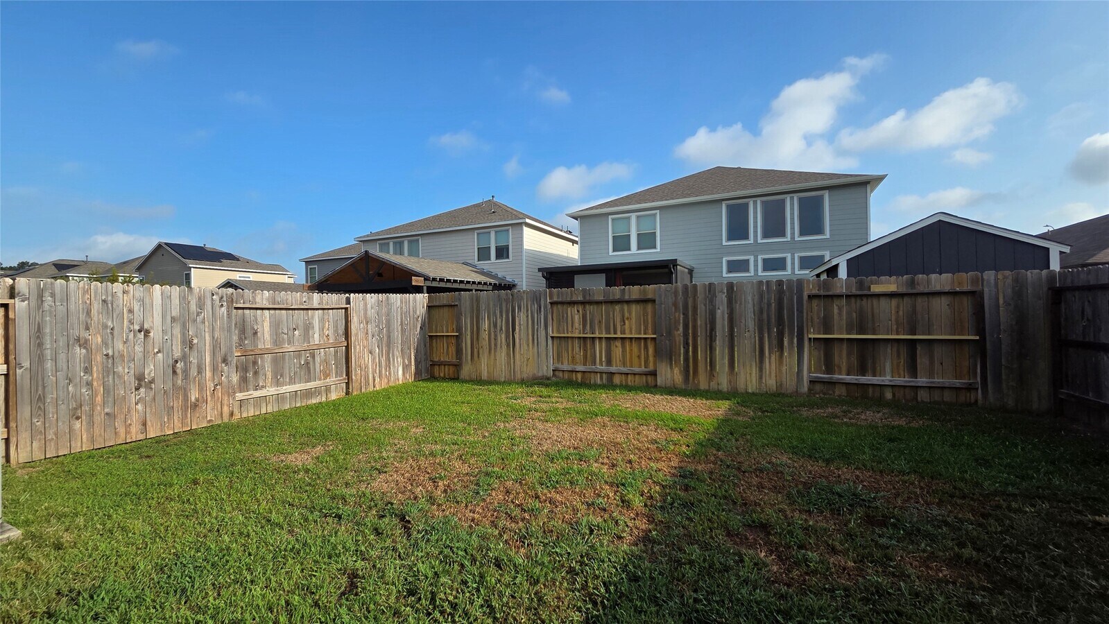 Photo - 9860 Grosbeak Ln