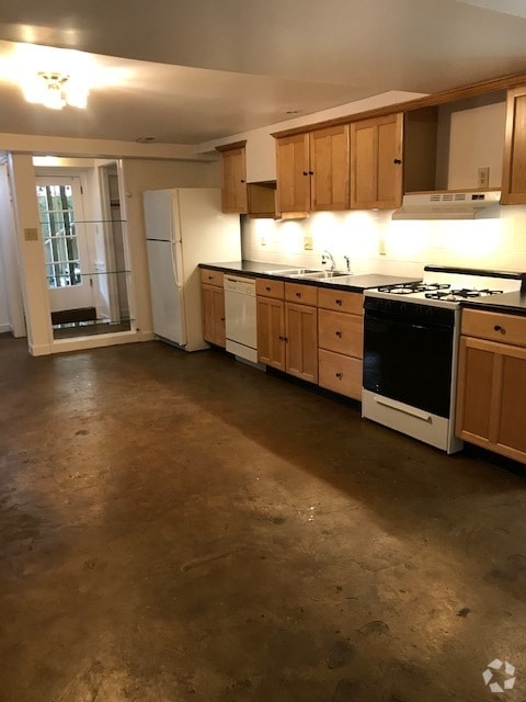 Building Photo - 87 Druid Cir NE Unit C Rental