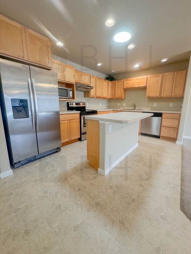 Photo - 2 Bed/ 2 Bath twin home in HOA community