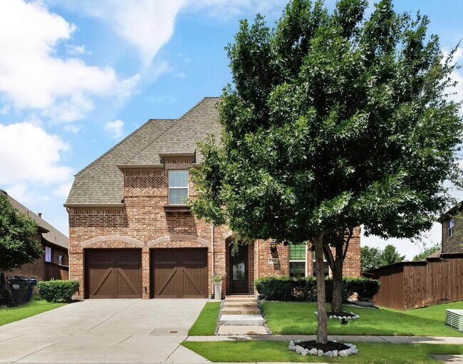 Photo - 1301 Skyflower Ln.