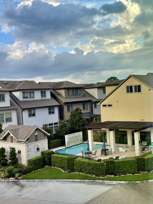 Photo - 6755 Highclere Manor Ln