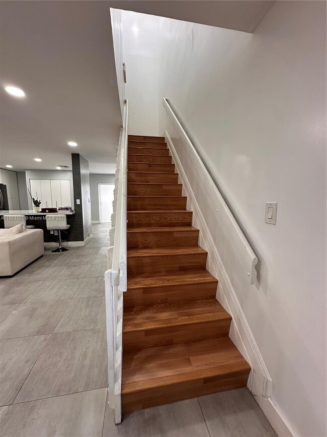 Photo - 15368 SW 111th St